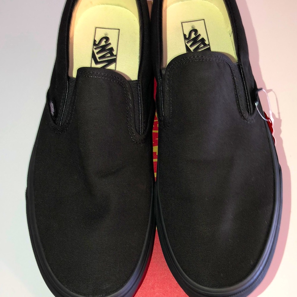 VANS Black Classic Slip-On